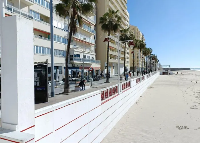 Apartamento Candari Playa En Cadiz