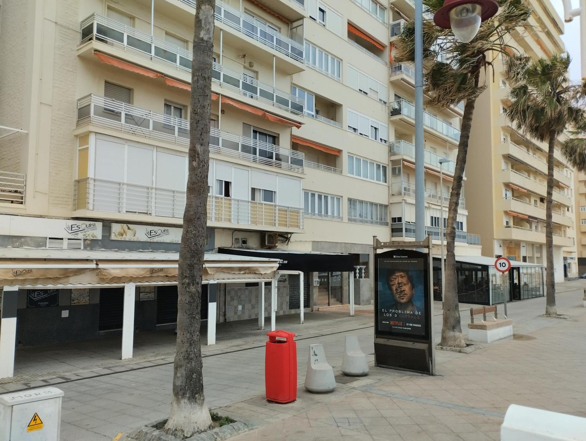Candari Playa En Cadiz